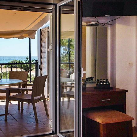 Romanos Beach Villas المظهر الخارجي الصورة