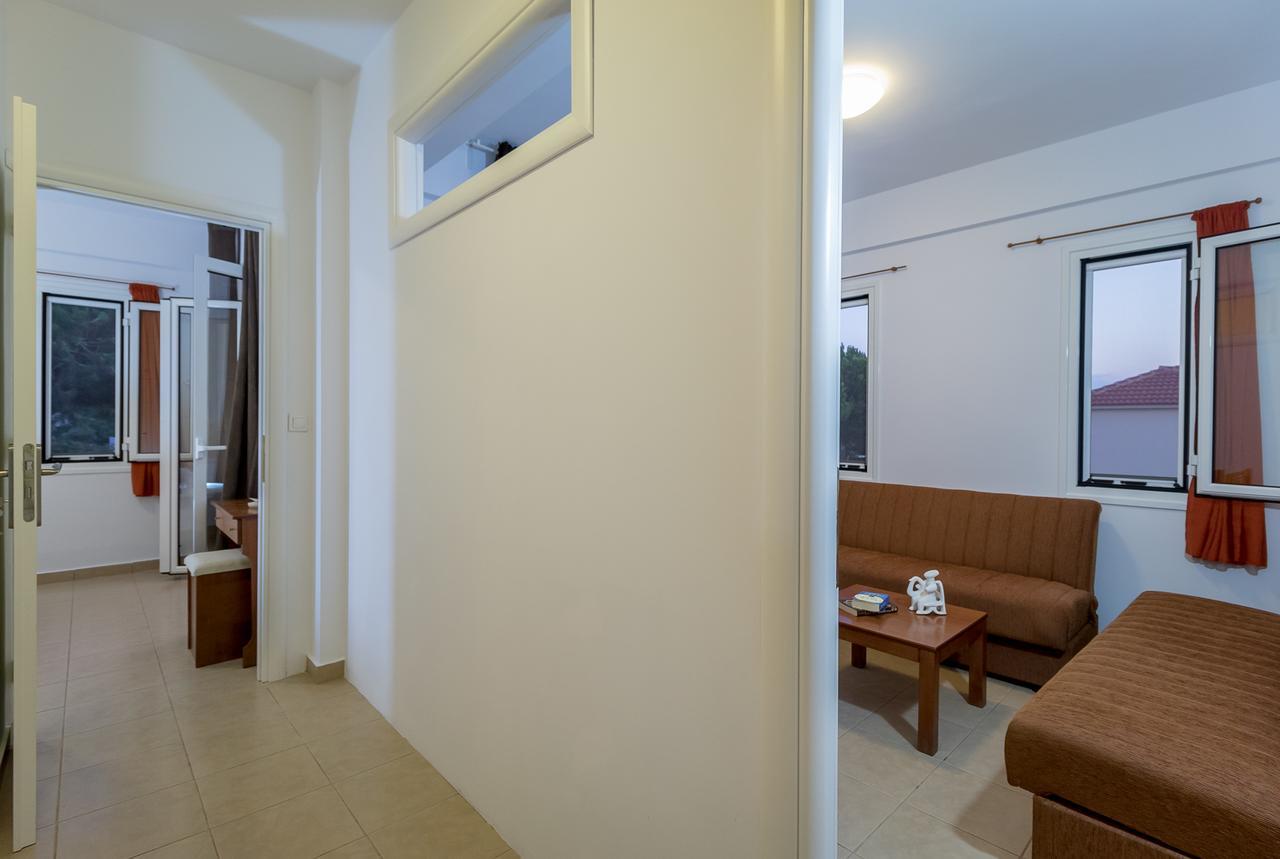 Romanos Beach Villas المظهر الخارجي الصورة